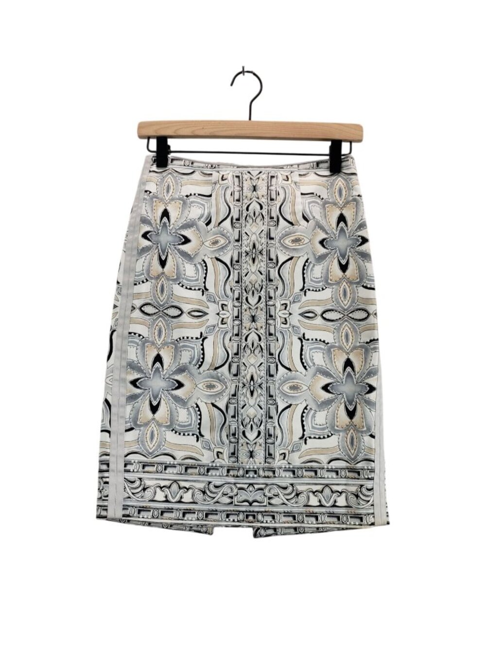 Embellished Pencil Skirt Studs sz0 White House Black Elegant CareerWear Cocktail